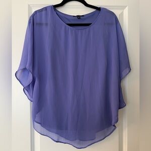 5/$20 Woman’s purple blouse